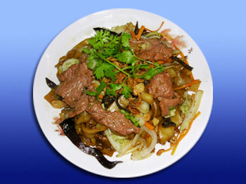 HỦ TIẾU XÀO KHÔ – THỊT BÒ