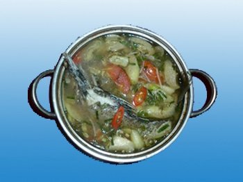 CANH CHUA CÁ CHẺM